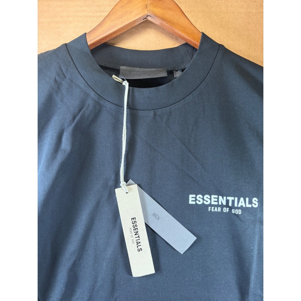 Fear of God Essentials T-Shirt Mens Large Black Oversized Logo Short Sleeve Tee